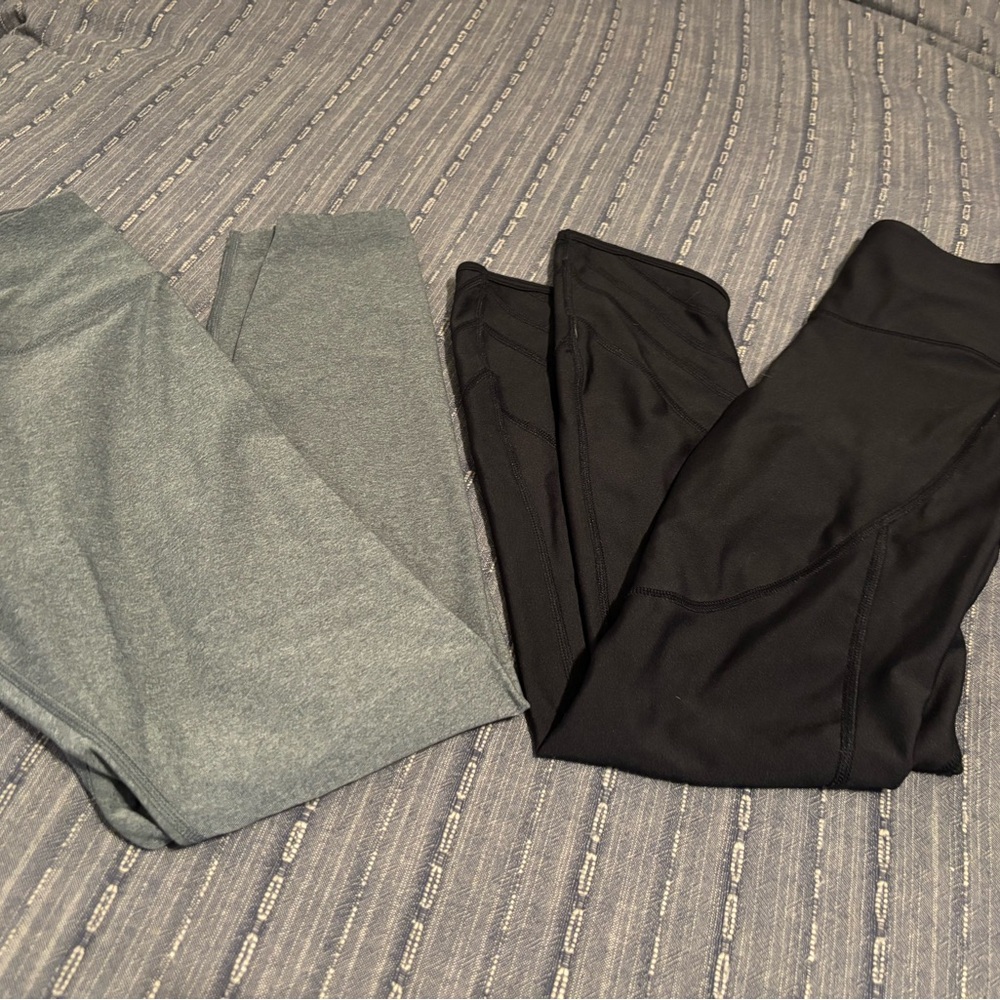 2 Pair of Nike Dri-FIT Dark Gray Leggings & Under Armor Heat Gear Leggings